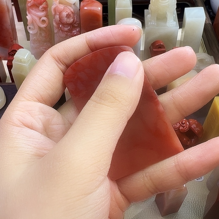 不***就寿山石印石水冻朱砂