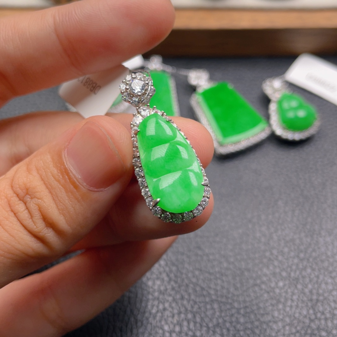 翡翠银S925镶嵌吊坠(不含链)