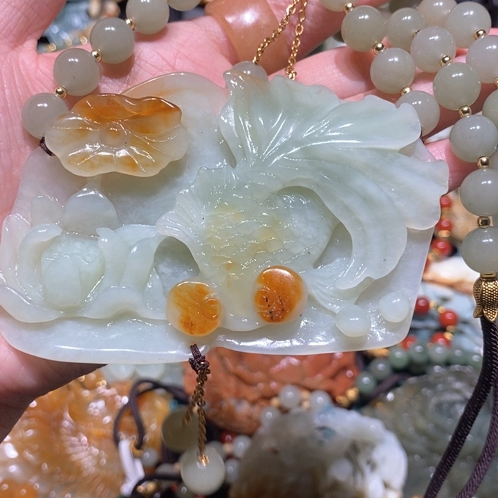 岫玉毛衣链未镶嵌