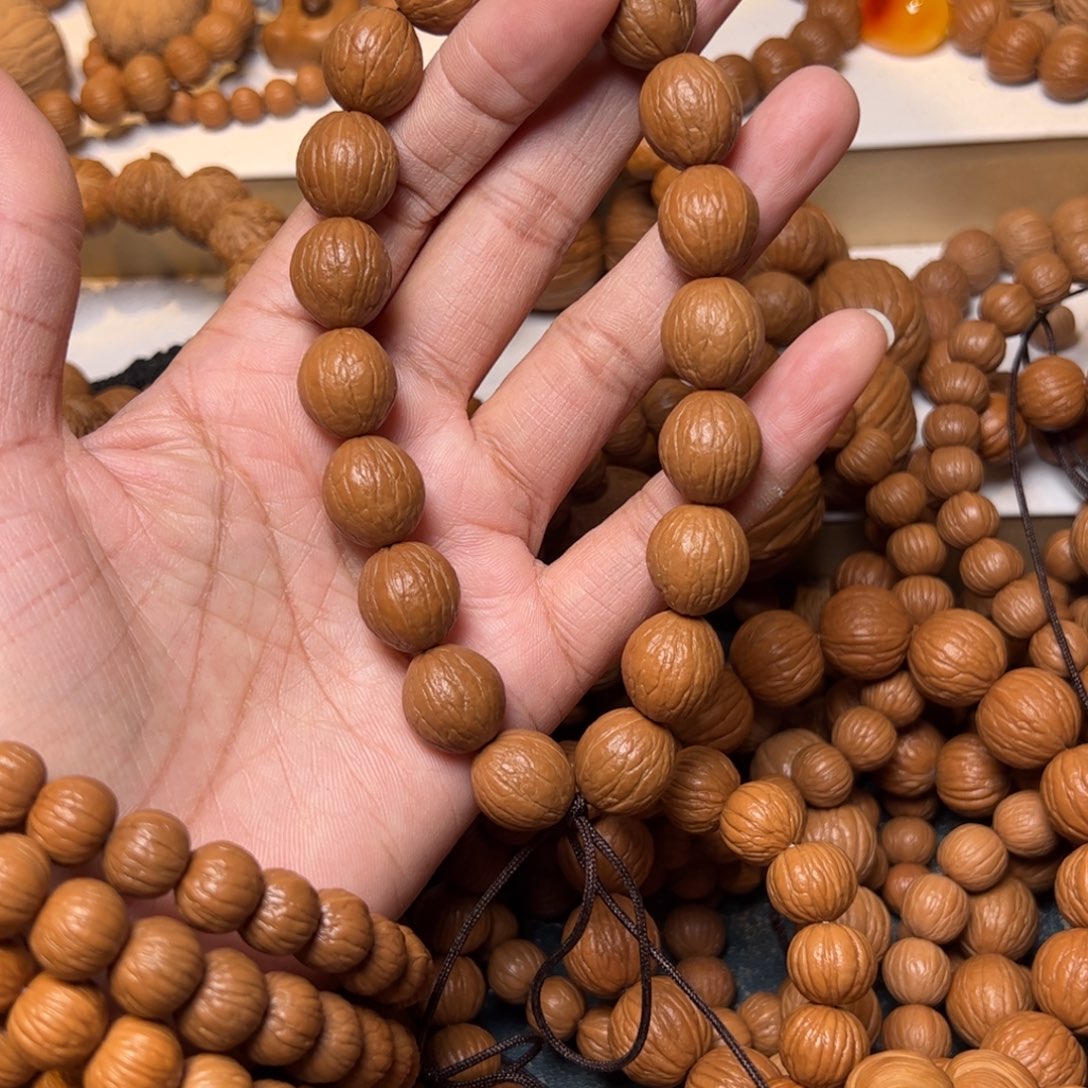 猴头核桃吊坠光头1.50尺寸18颗