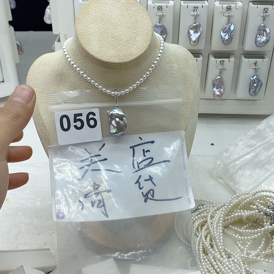 淡水珍珠颈饰合金