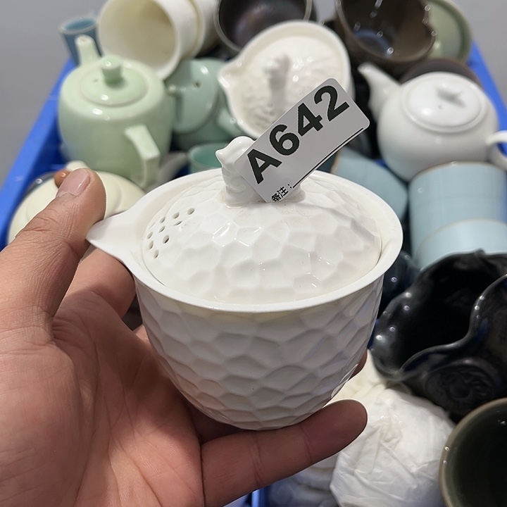 茶具默认微瑕瓷器、茶具、壶、摆件，介意勿拍 