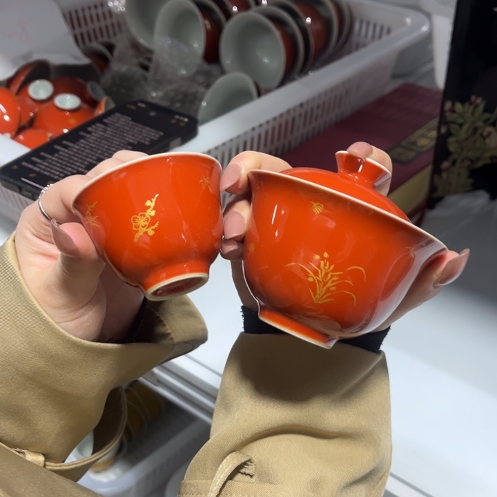 两件套哈哈哈哈哈哈