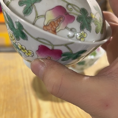 在这部影片里面是个有钱没脑子