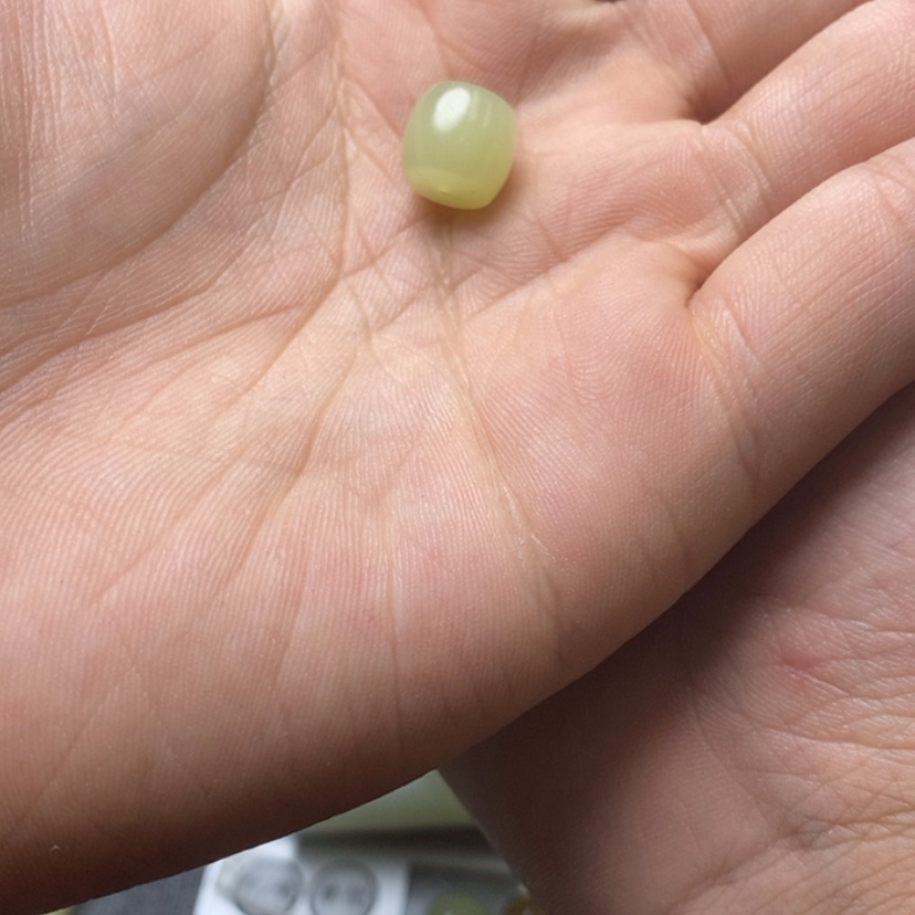 【闪购商品】和田玉未镶嵌颈饰L**普珠子
