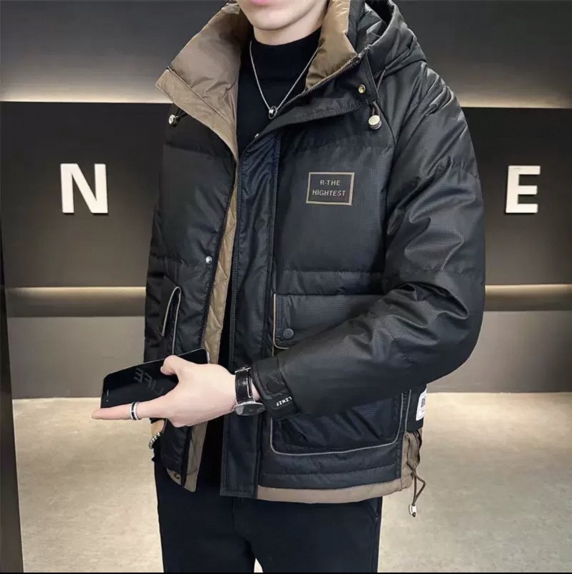 2025男士冬季新款加厚保暖宽松时尚大口袋连帽百搭显瘦外套