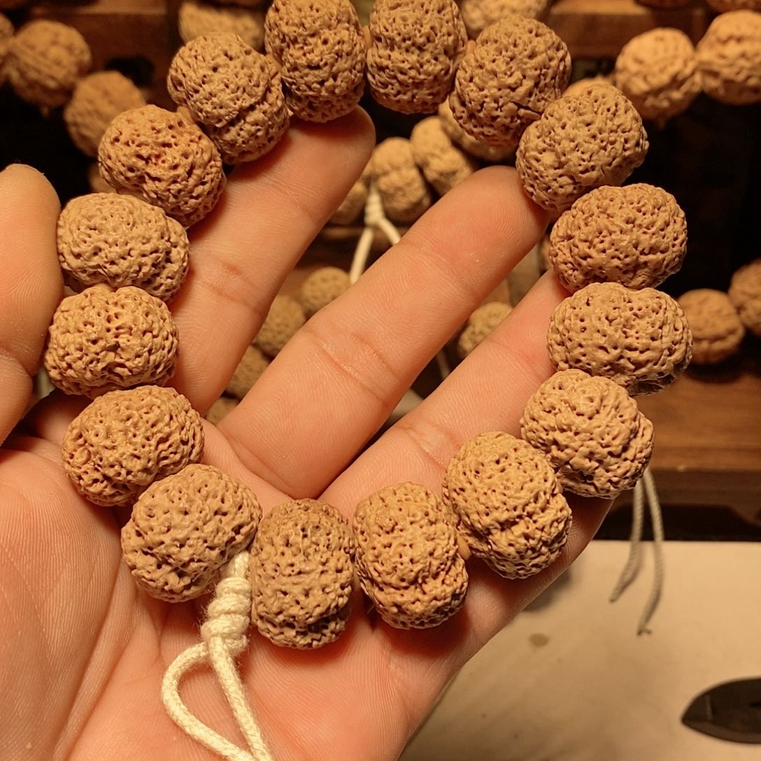 金刚菩提手串红**生11111111111