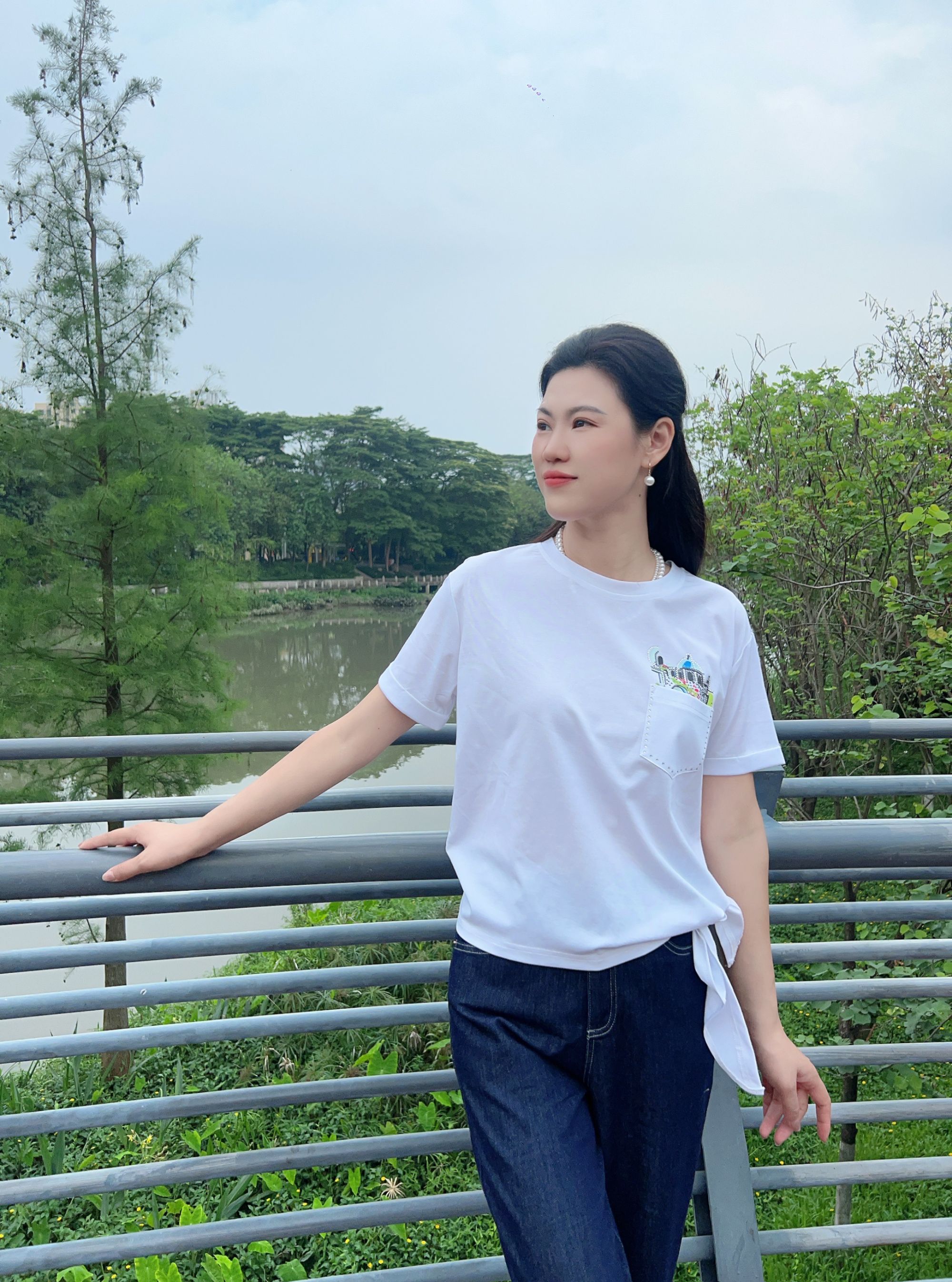 天兰TIANLAN几何短袖圆领印花设计师款老钱风T恤D425651