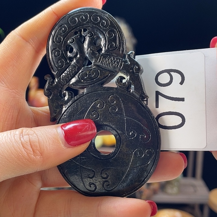 和田玉（糖玉）未镶嵌挂件