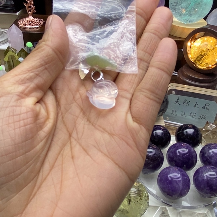 水晶摆件未镶嵌天*雪天然粉水晶狐狸和田玉配饰