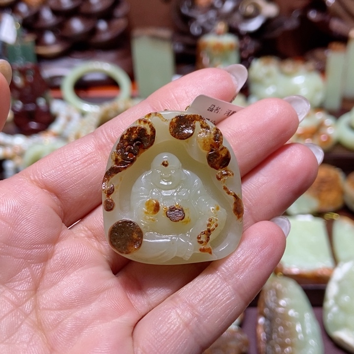 岫岩河磨玉（透闪石质玉）挂件未镶嵌