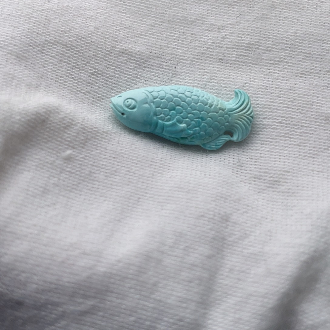 绿松石未镶嵌颈饰