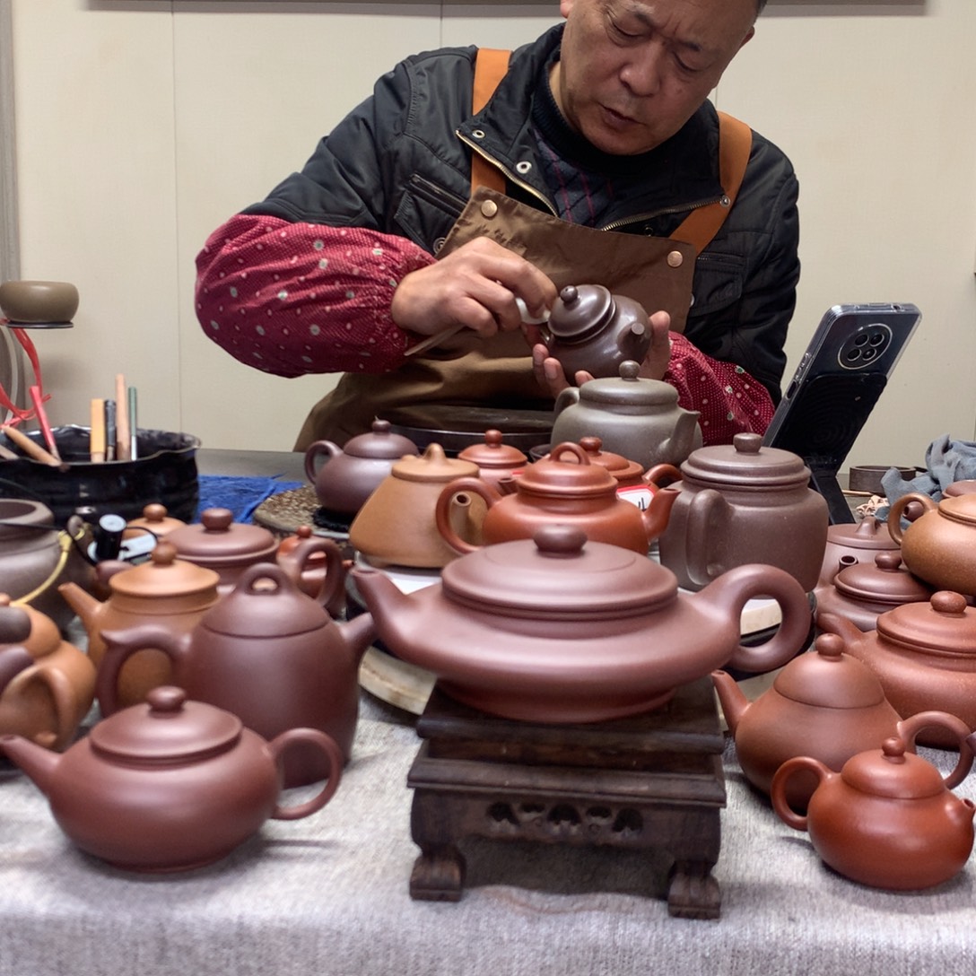茶壶紫泥虚扁200 C半手工制作
