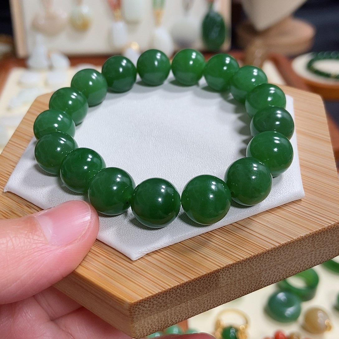 和田玉手串未镶嵌