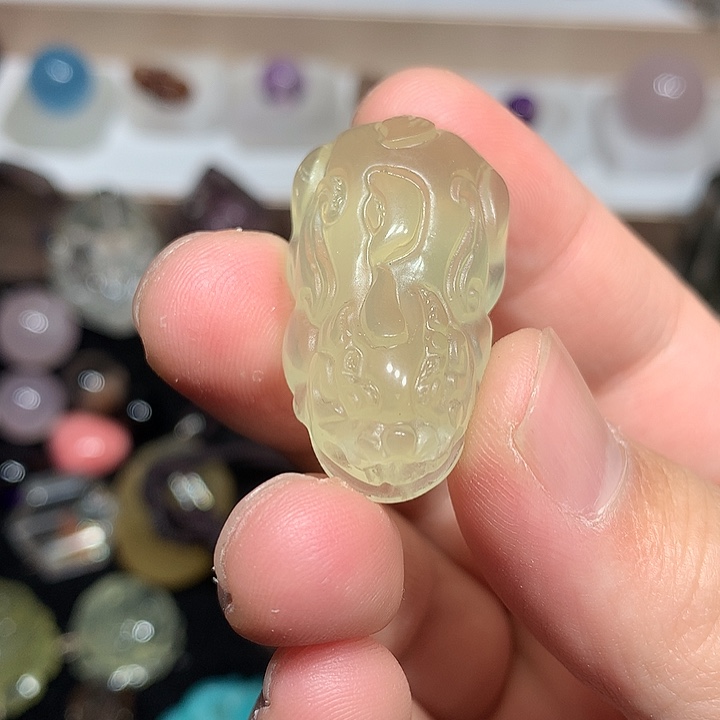 未镶嵌水晶珠宝半成品