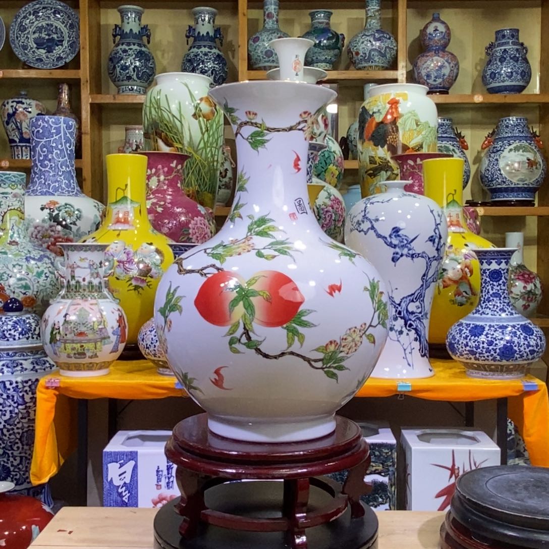 用***2瓶景德镇陶瓷花瓶摆件