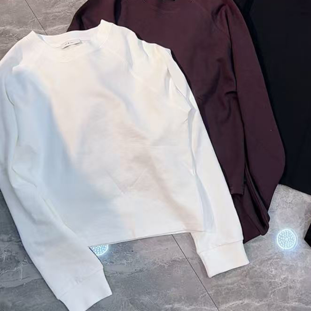 A.M艾墨儿女款秋季纯色质感体恤