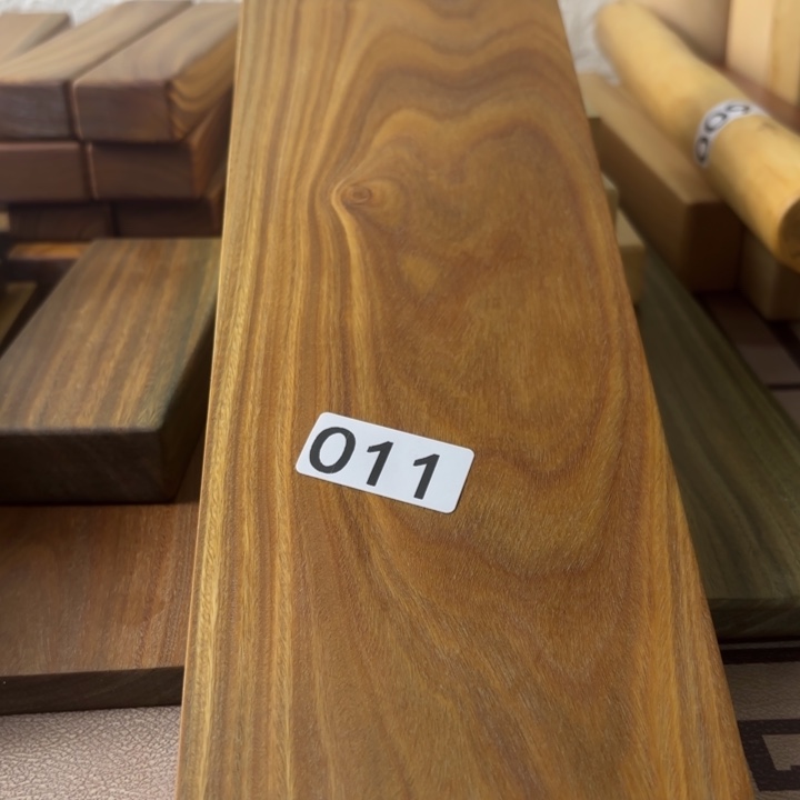 黄杨木立**睡绿檀0000008880