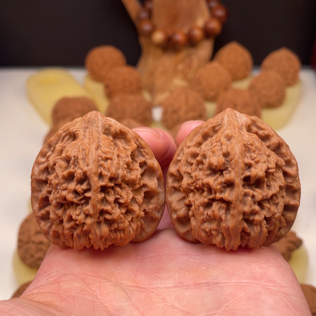 文玩核桃吊坠老树满天星