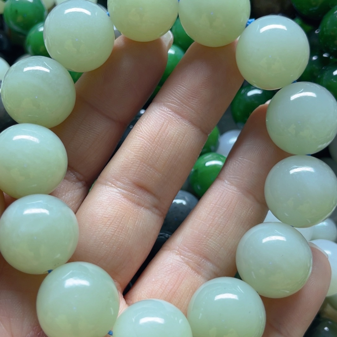 和田玉手链未镶嵌