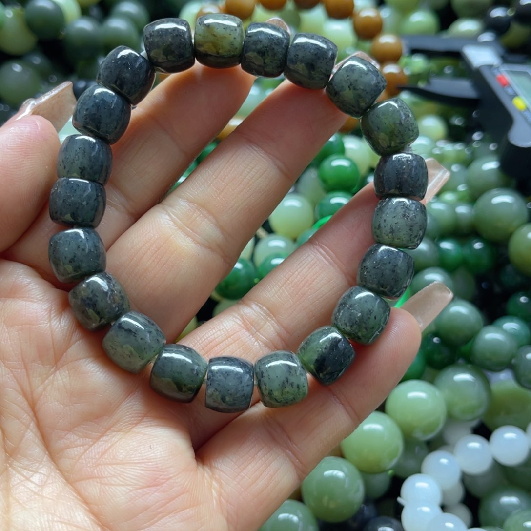 和田玉手链未镶嵌