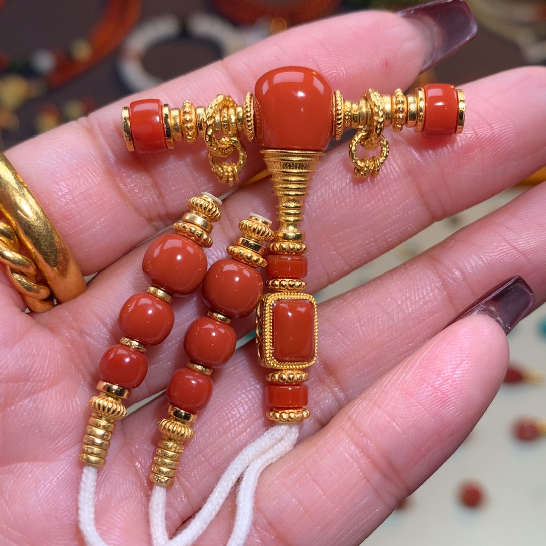 南红玛瑙未镶嵌颈饰