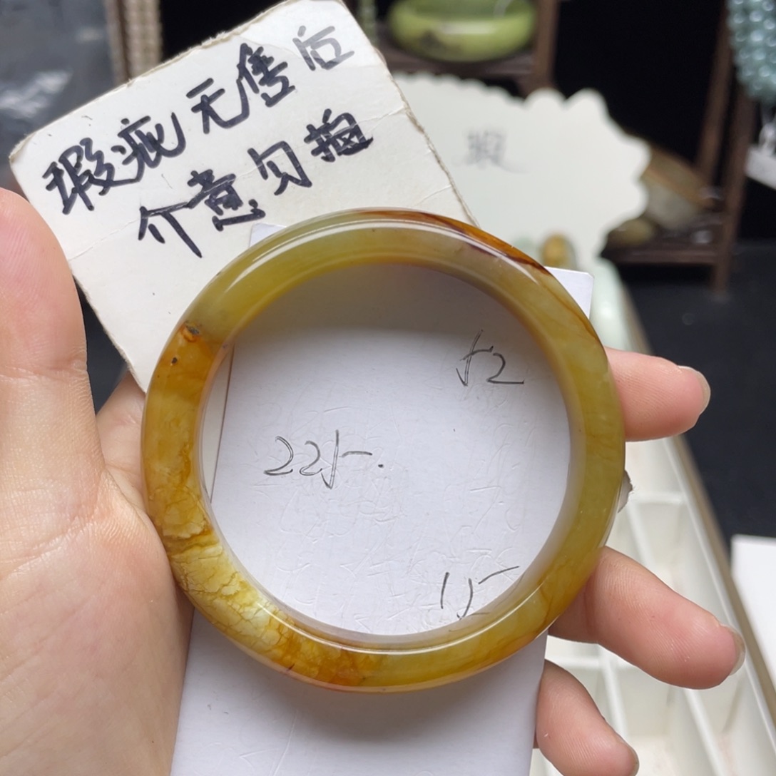 未镶嵌蛇纹石玉手镯