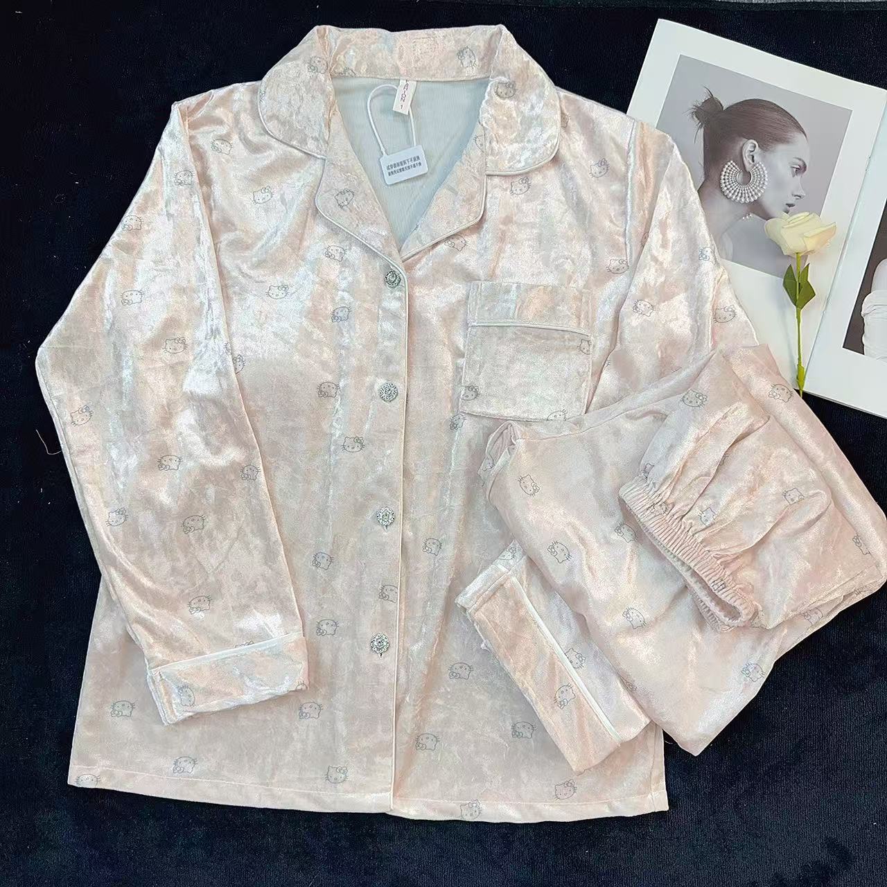 秋冬新款【金钻绒+胸垫】薄绒款长袖睡衣女网红家居服