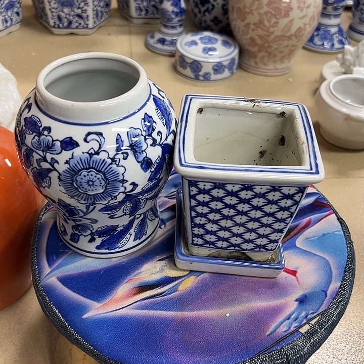 瓷片微瑕陊次。。。。。。！。。。。。