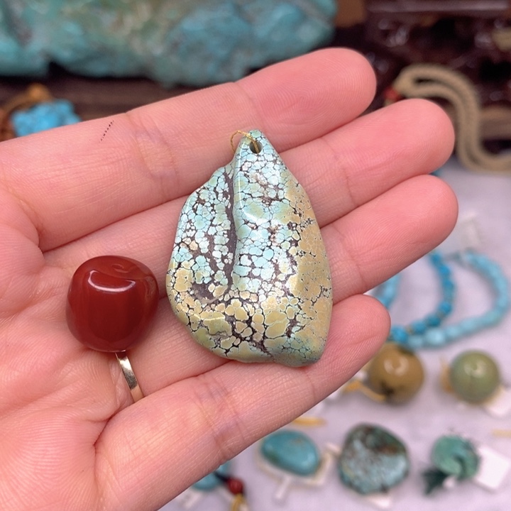 仙***球玛瑙/玉髓原矿未镶嵌