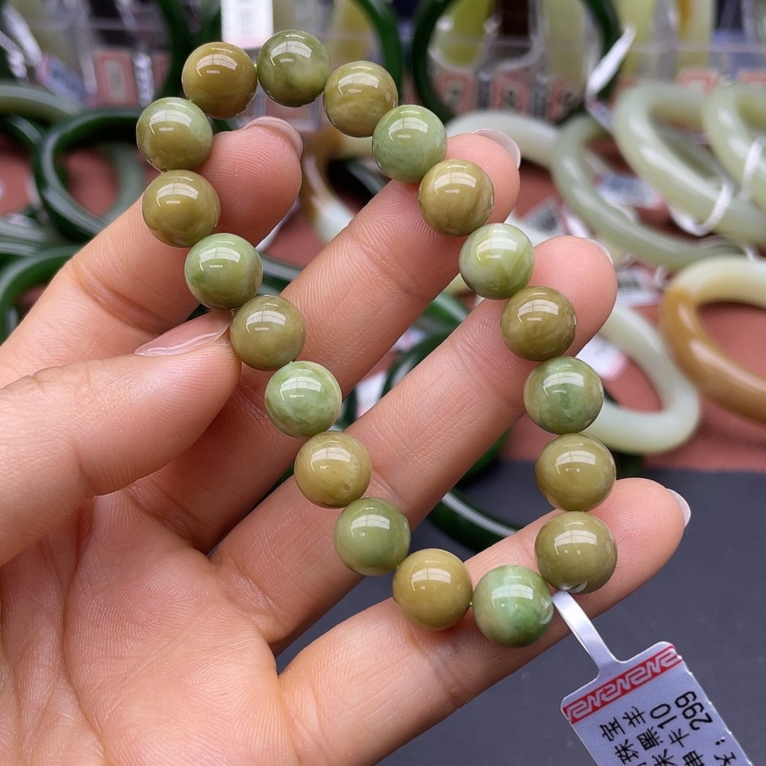 爱***～和田玉未镶嵌手链