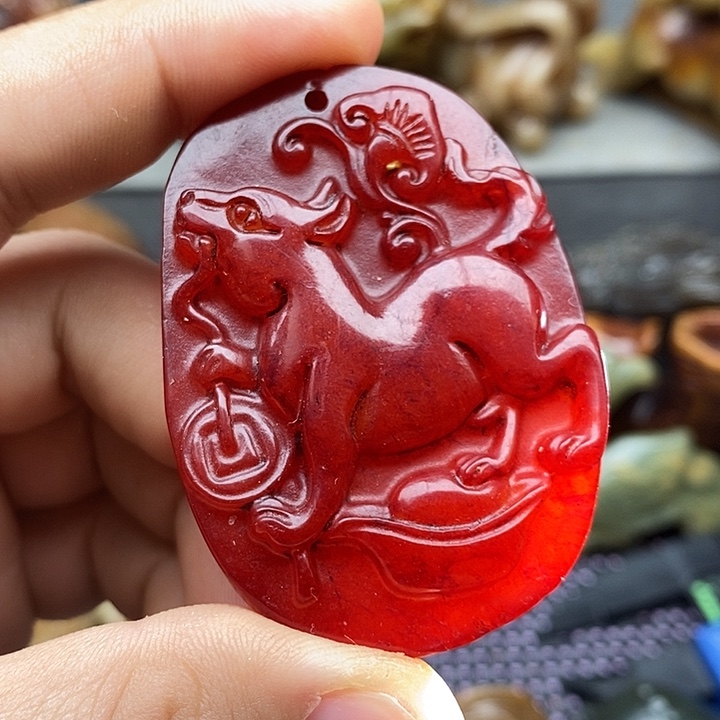 未镶嵌蛇纹石玉颈饰