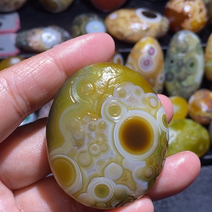 玛瑙/玉髓未镶嵌珠宝奇石5