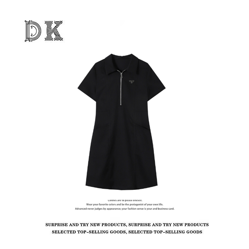 DK 2025夏季女装高级感POLO领拉链短袖连衣裙 72232