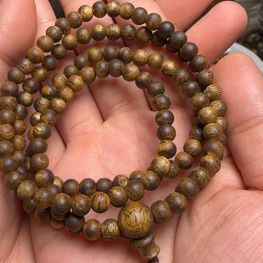 沉香手串白棋5mm多圈手串