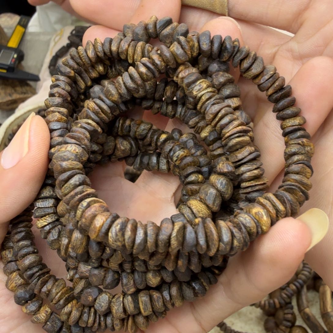 沉香碎屑沉香单圈沉水树丁虫漏5克多样性发一