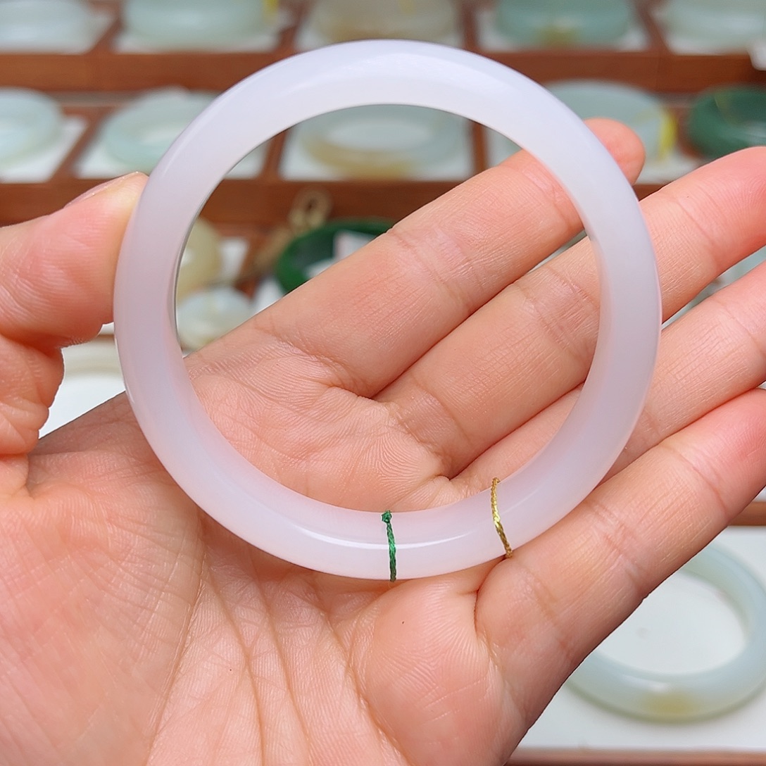 和田玉未镶嵌手镯54.5