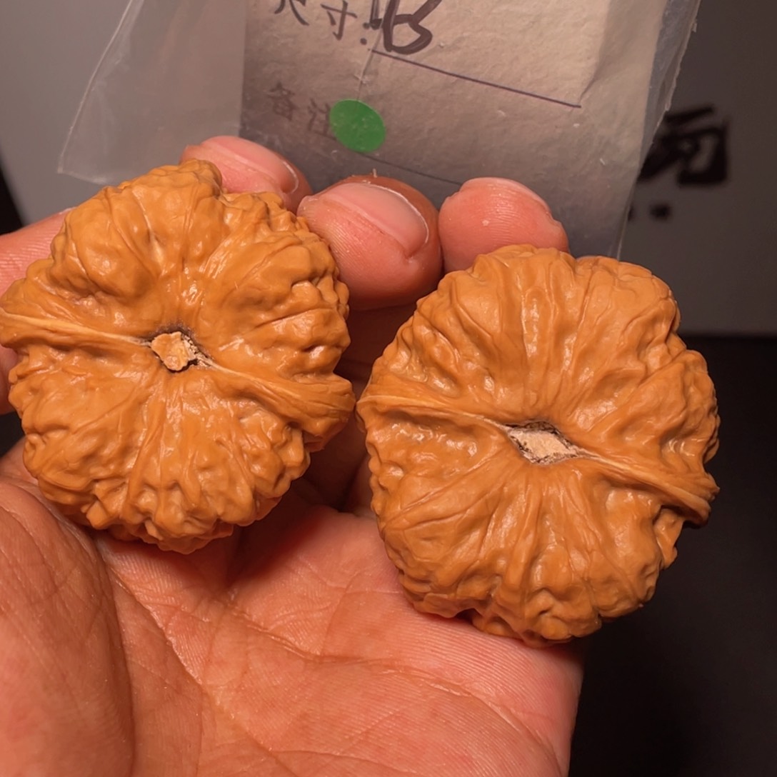 文玩核桃吊坠文玩核桃