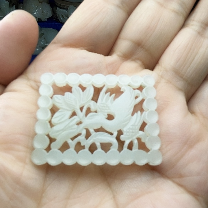 和田玉（青白玉）未镶嵌颈饰