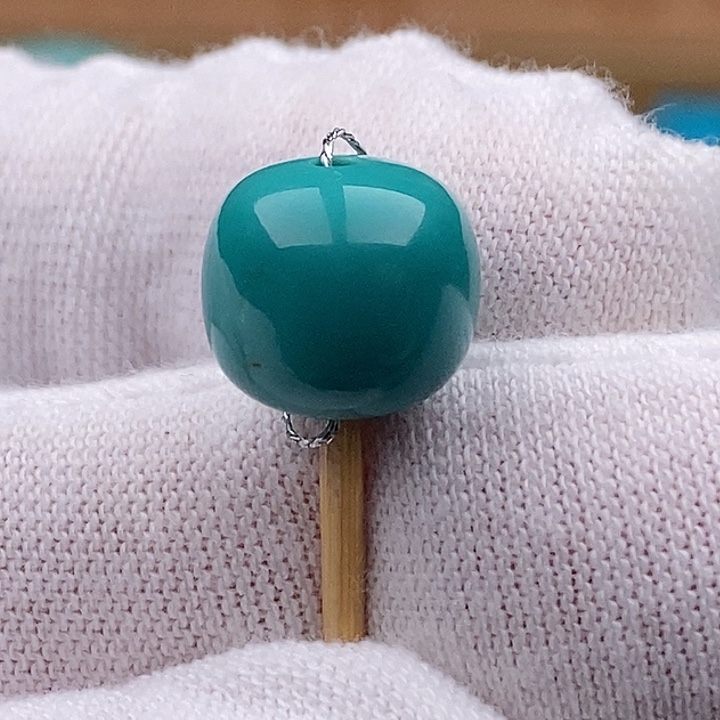 绿松石未镶嵌珠宝奇石10.6