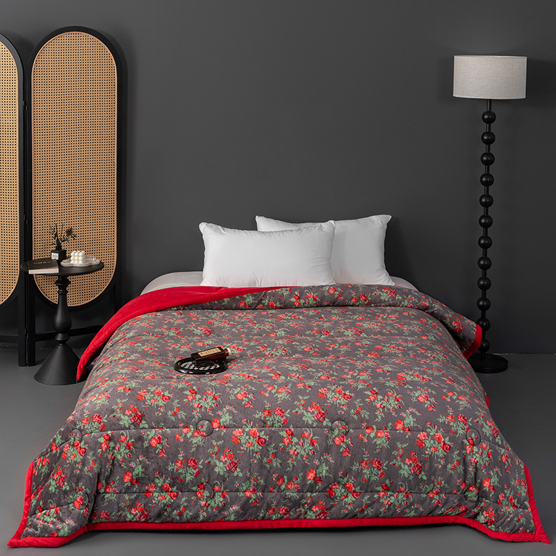 复古玫瑰双面加绒被、墨韵玫瑰加厚保暖被
