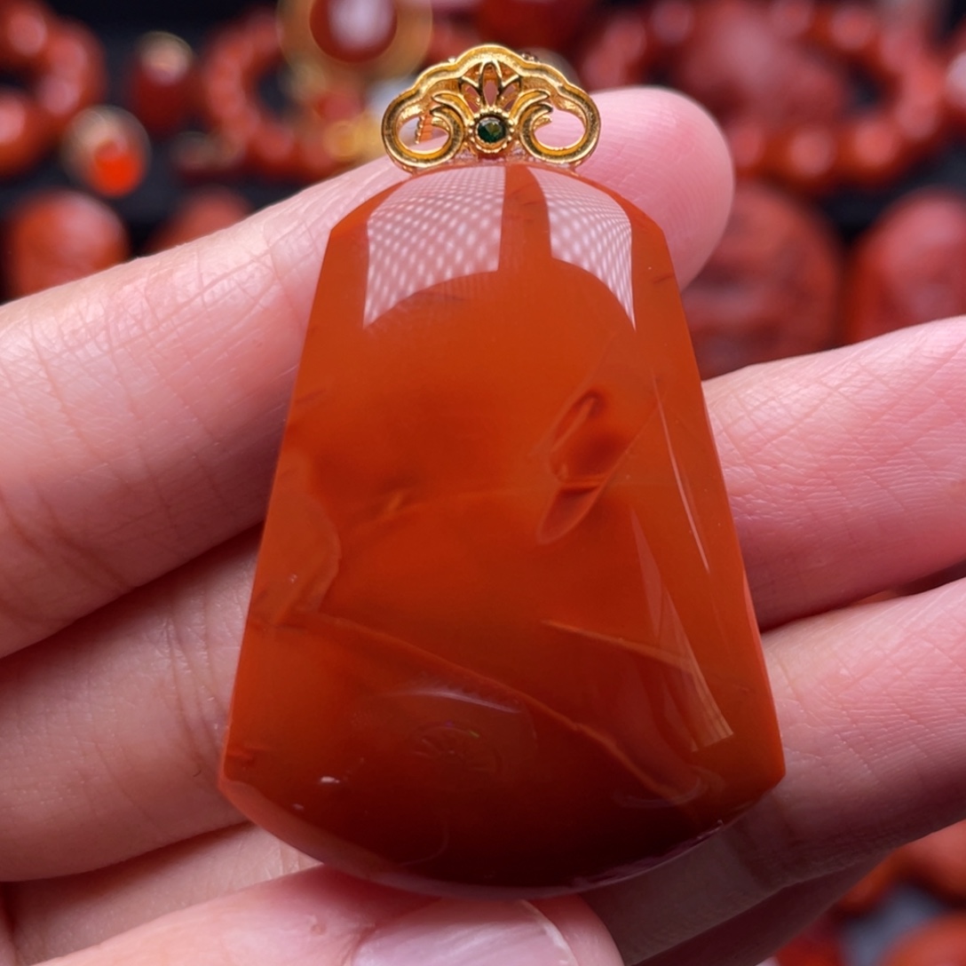 南红玛瑙未镶嵌珠宝奇石无事牌吊坠