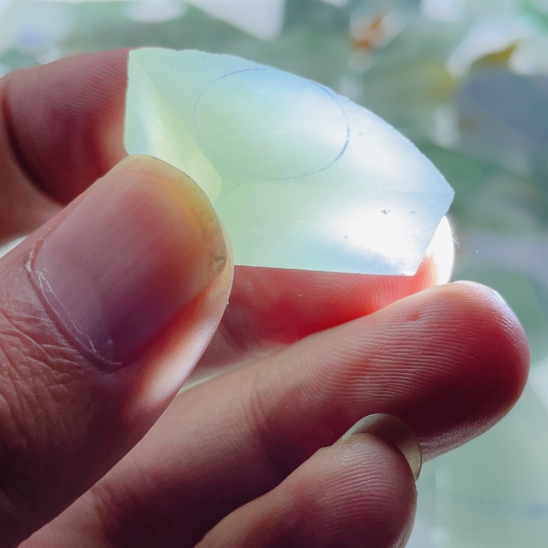 定制翡翠未镶嵌天然翡翠雕刻定制