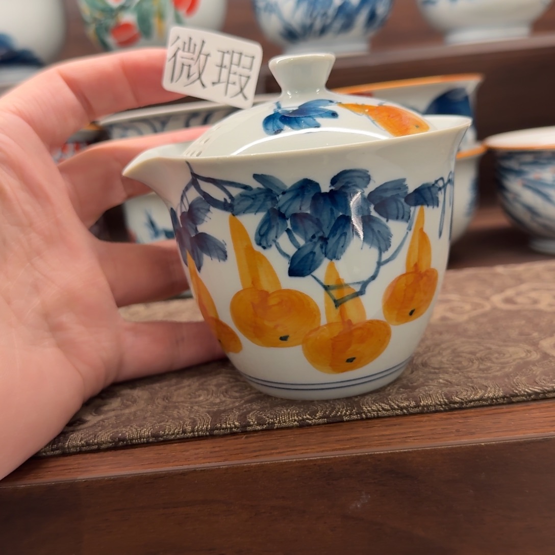 釉下手绘茶具微瑕