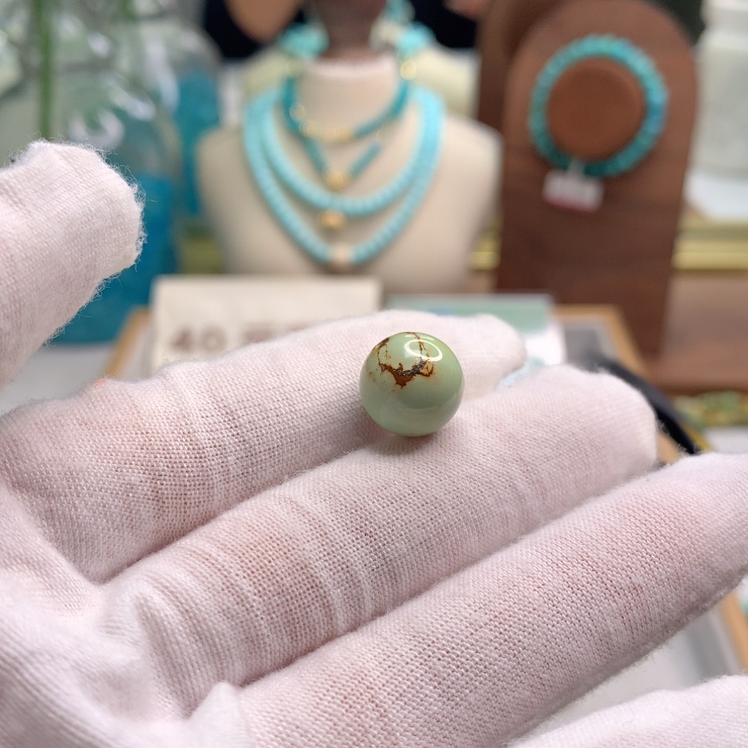 绿松石未镶嵌饰品