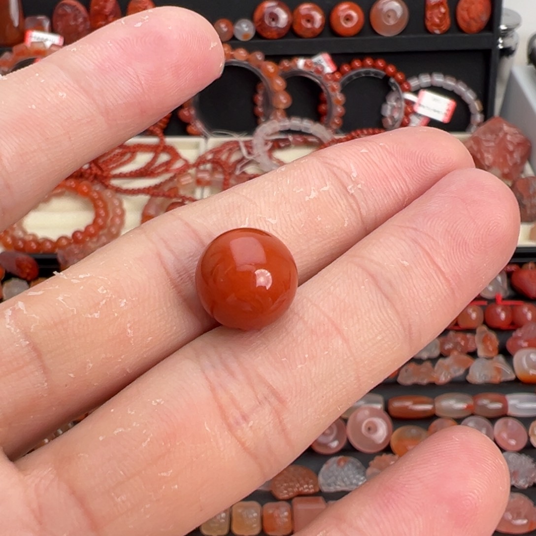 南红玛瑙未镶嵌颈饰圆珠11.5mm