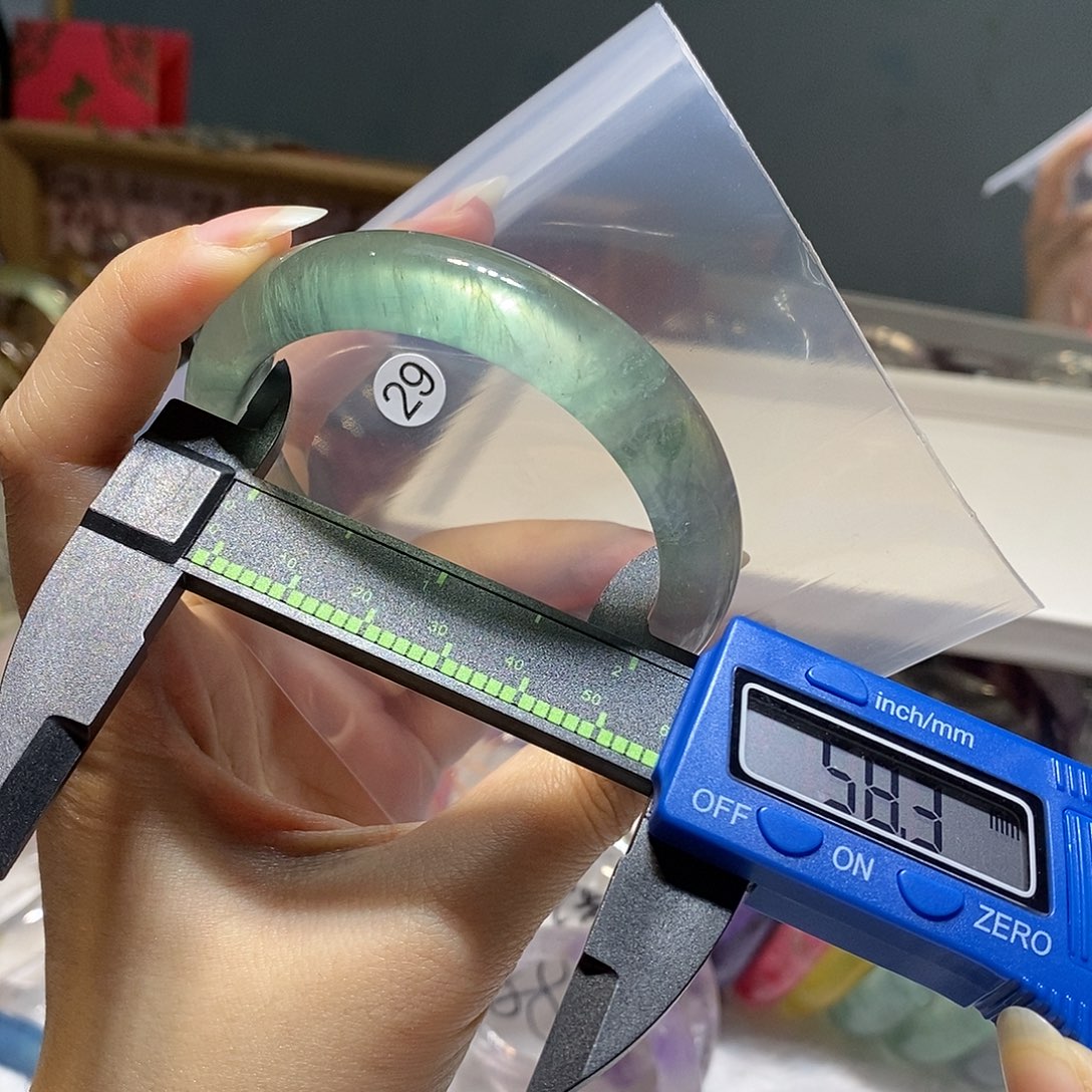 「****手镯水晶未镶嵌手镯58.3