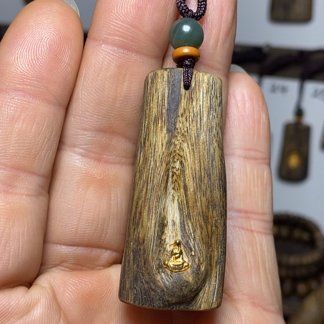 沉香碎屑沉香牌子