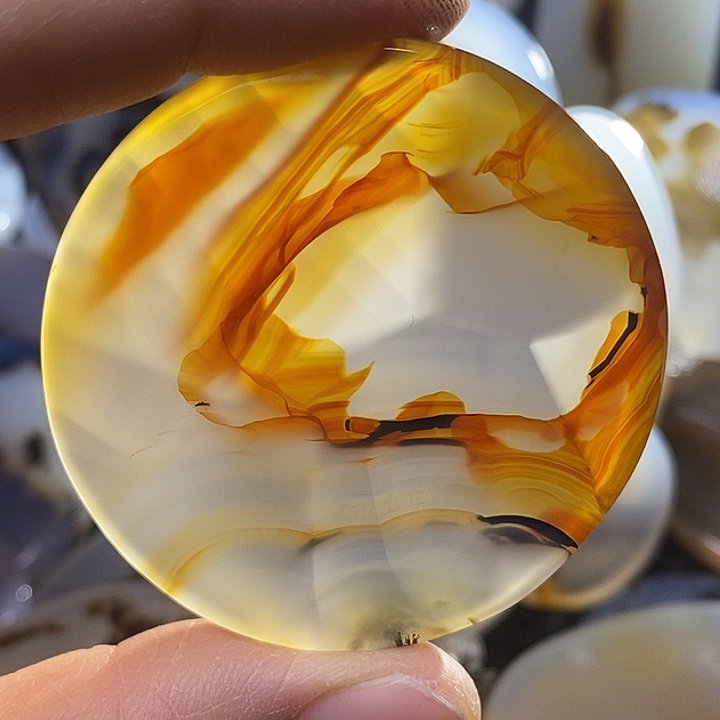 未镶嵌颈饰玛瑙/玉髓