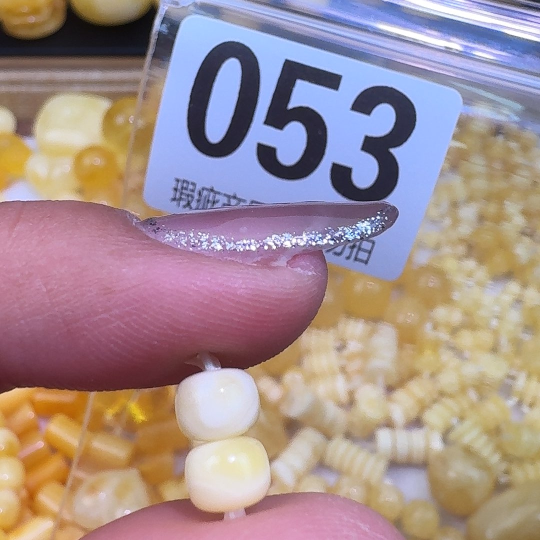 琥珀未镶嵌裸石6nm